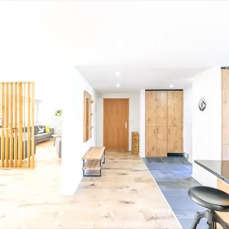 Alpin Chic - Aare Jungfrau Ag Apartamento *